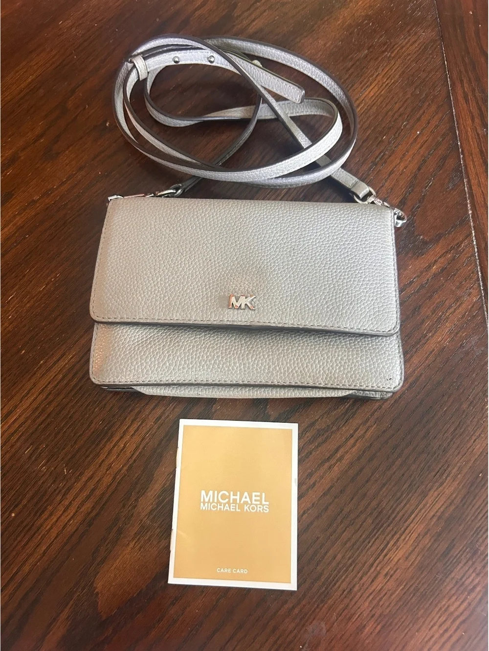 Michael Kors Pebbled Leather Crossbody Wallet Bag in Silver
